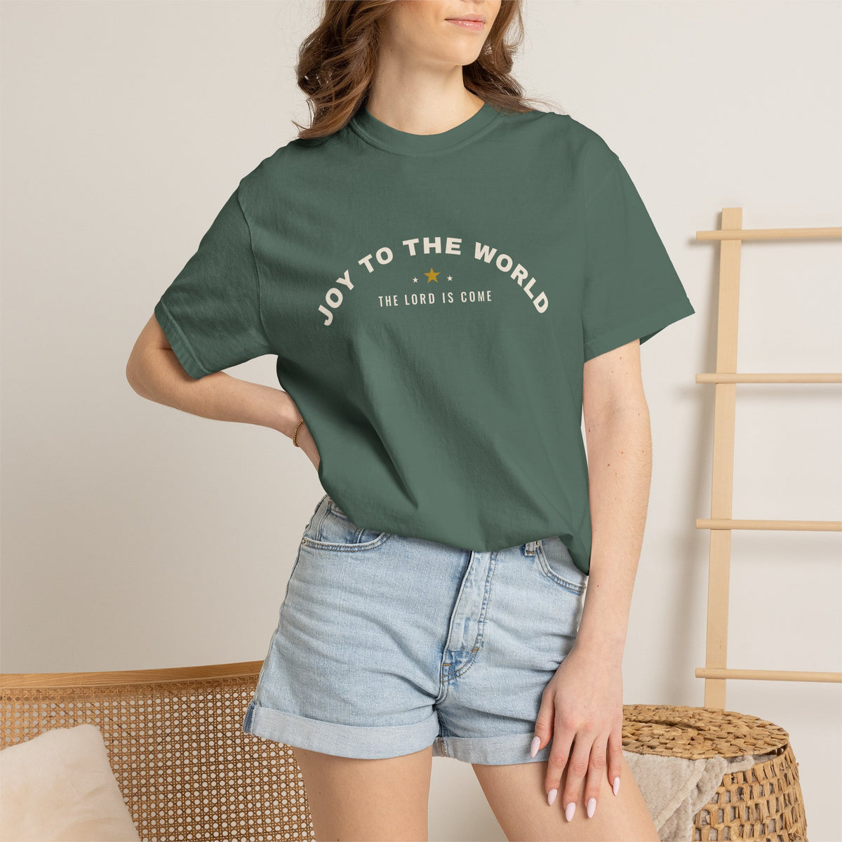 Joy to the World Shirt, Comfort Colors Christian Christmas Tee, Retro Religious Christmas T-Shirt, Unisex Faith Holiday Shirt, Church Gift