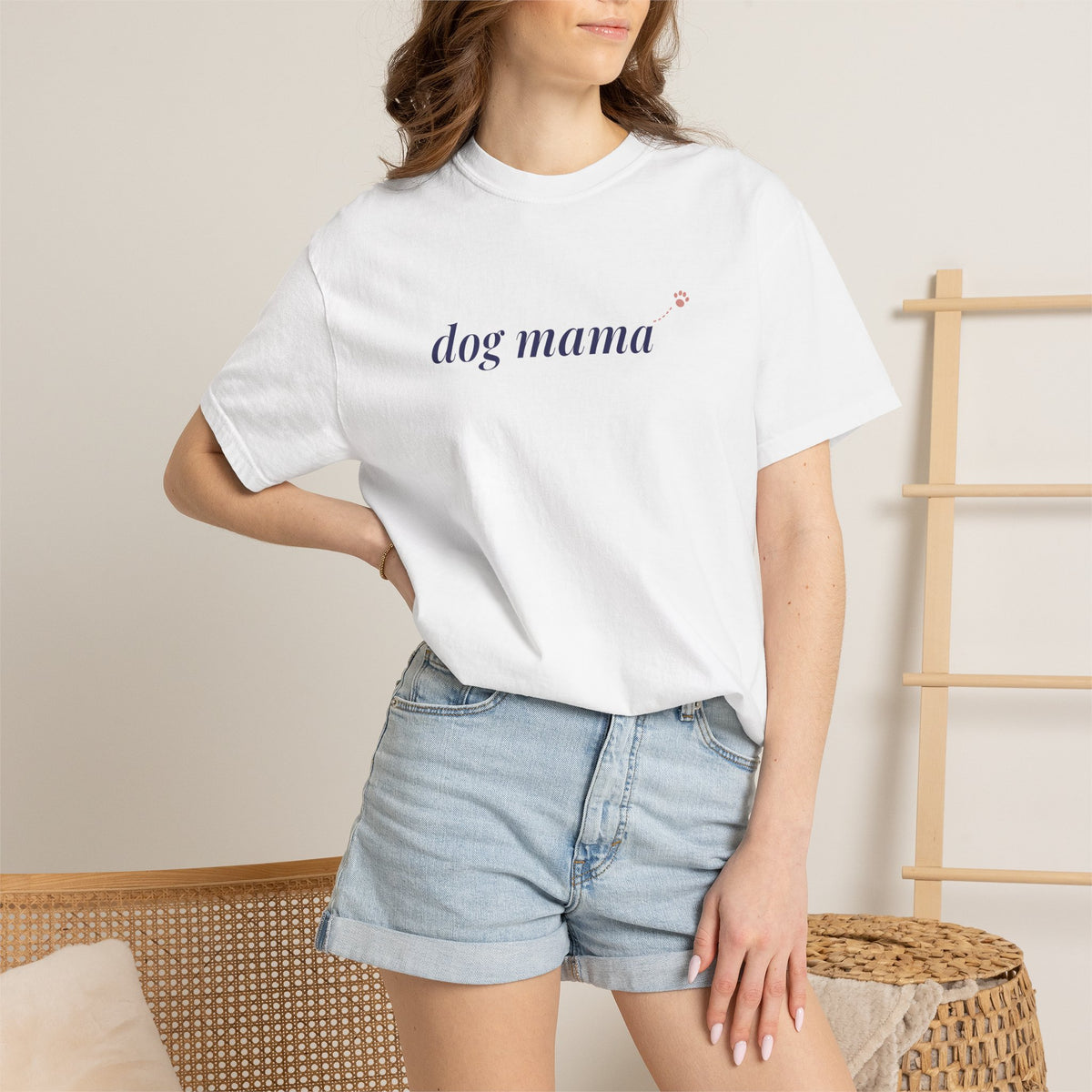 Dog Mama paw print dog mom t-shirt