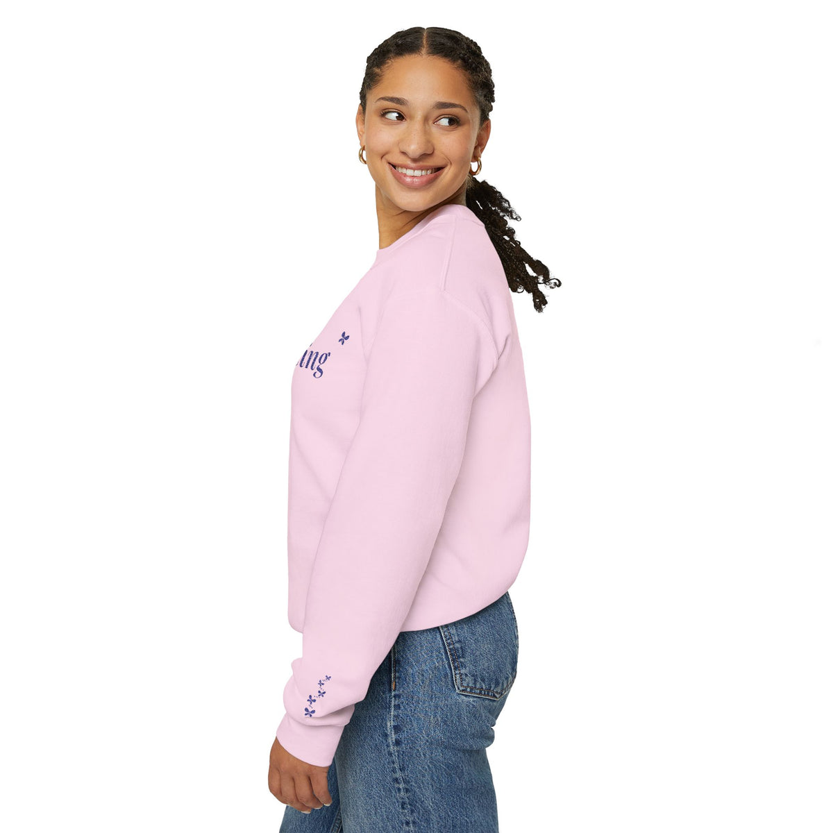 Becoming embroidered sweatshirt in light color with navy butterfly sleeve